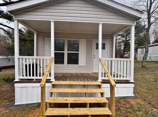 155 Sunset Dr #18, Jamestown, KY 42629