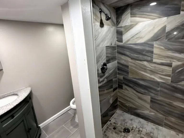 full bathroom