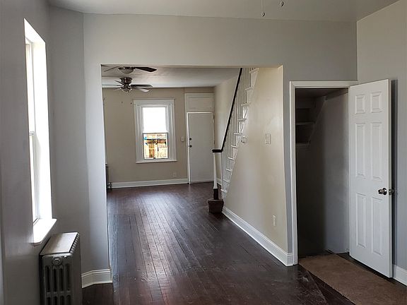 2nd image of 3175 Weikel St