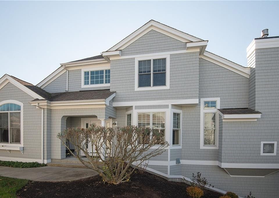 339 Village Rd, Tiverton, RI 02878 Zillow