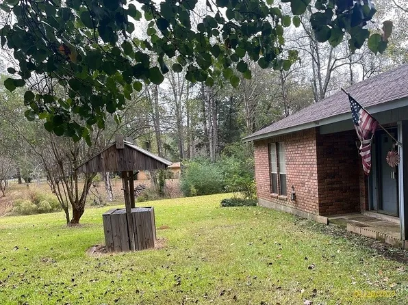 944 Garland Gin Rd, Downsville, LA 71234
