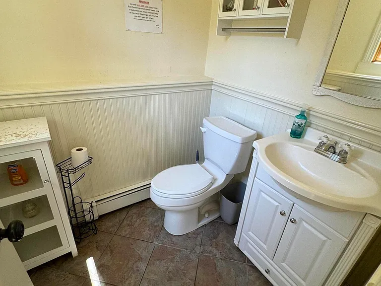 282 Lawrence Ave — Photo 18