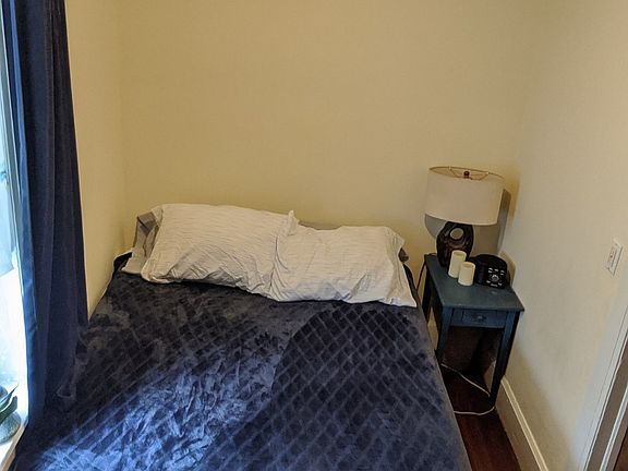 5th image of 1725 N Ashland Ave APT 1R