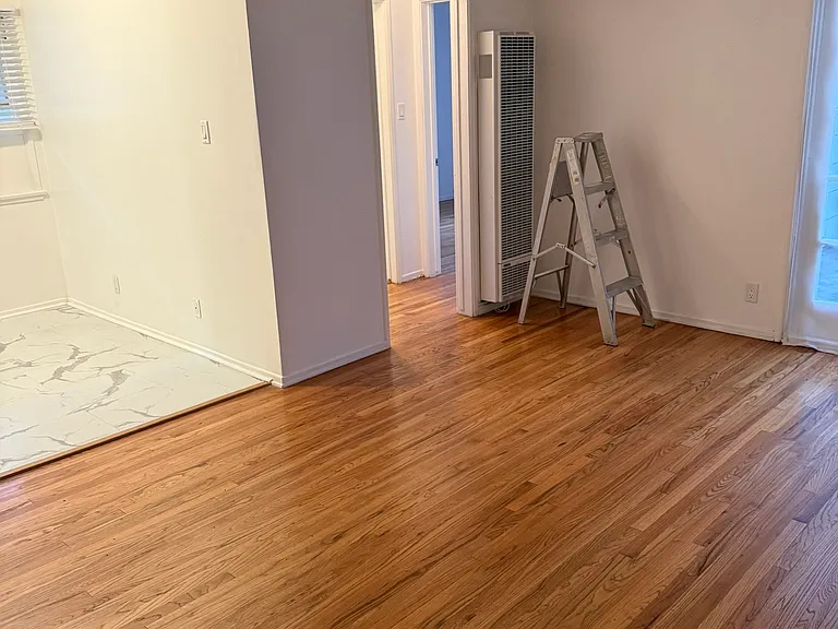 12924 Burbank Blvd #3 — Photo 19