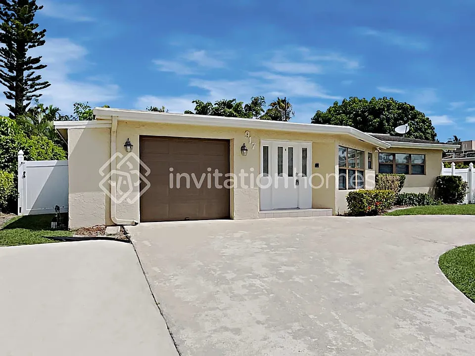 917 SE 16th Pl