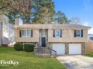 2290 Georgia Ln, Snellville, GA 30078