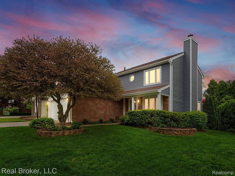 1st image of 1480 Colony Dr