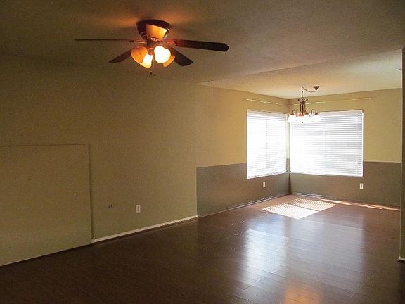5th image of 25703 Moonseed St