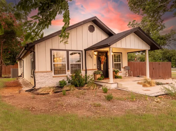 204 Main St, Haslet, TX 76052