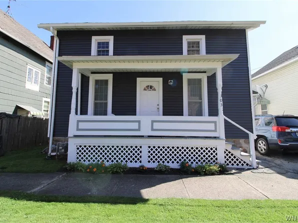 303 West Ave, Medina, NY 14103