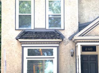 240 Dale St N, Saint Paul, MN 55102