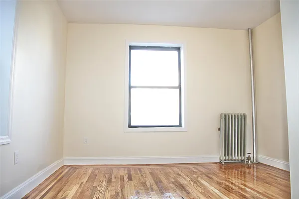 Rented by Weichert Manhattan Midtown | media 4