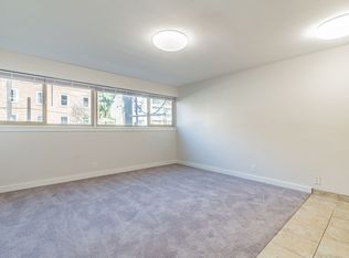 Prime location for walkable living near shops and restaurants!, Seattle, WA 98119