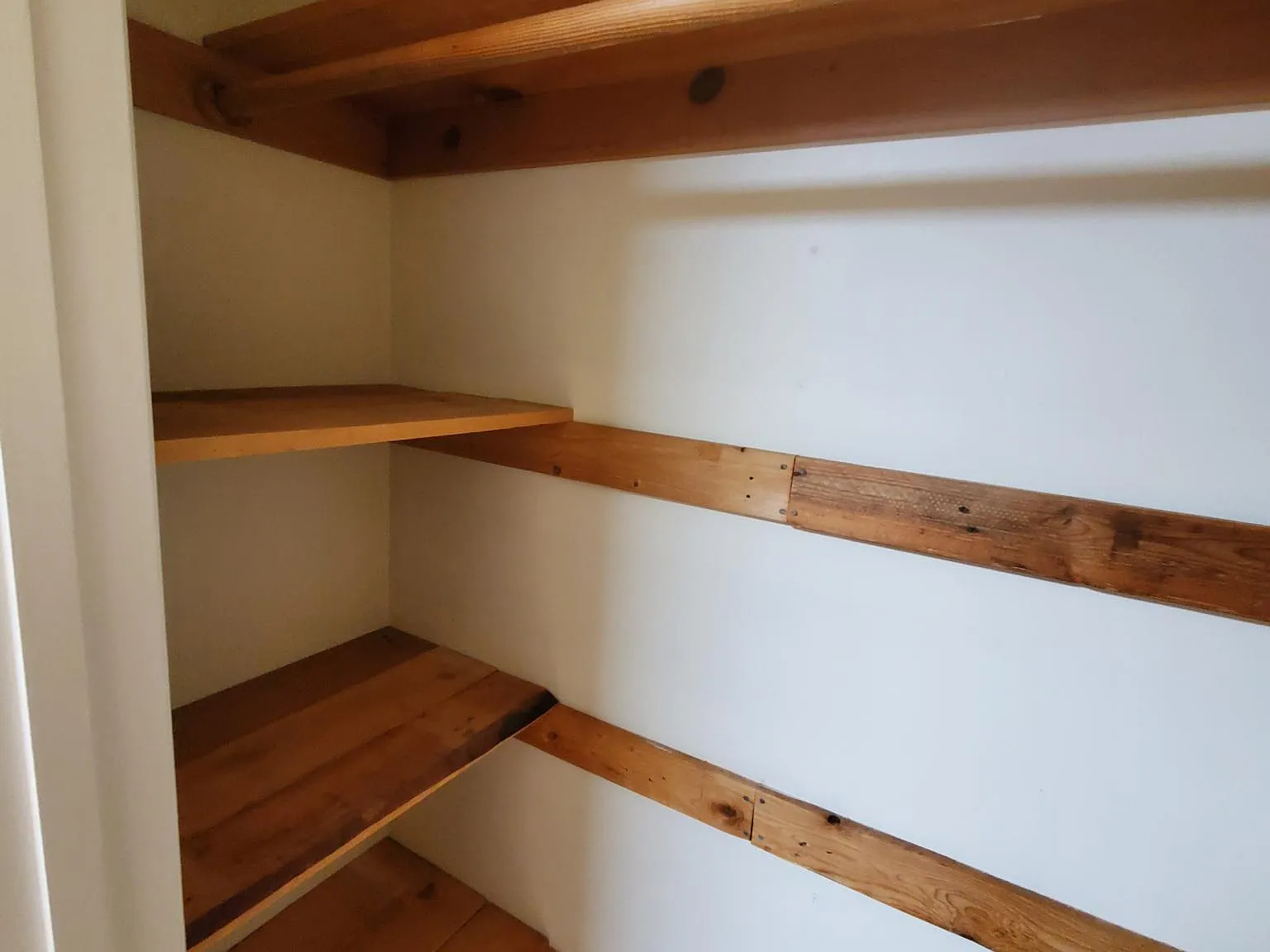 3 bed, 82350 sqft, $1,000 — Photo 4