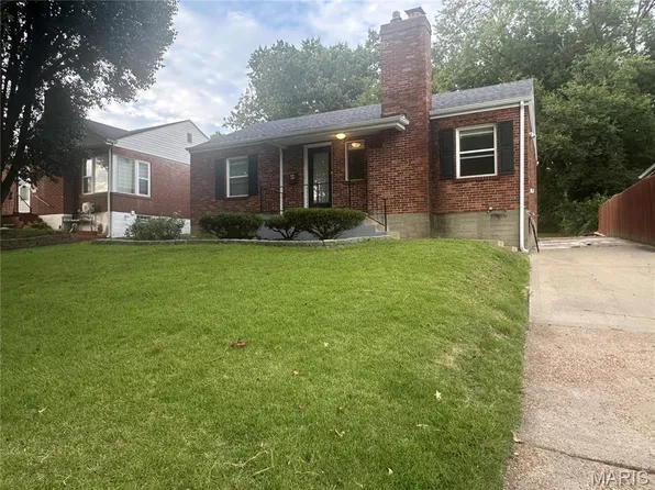 7541 Norwalk Ln, Saint Louis, MO 63121