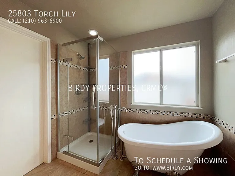25803 Torch Lily — Photo 30