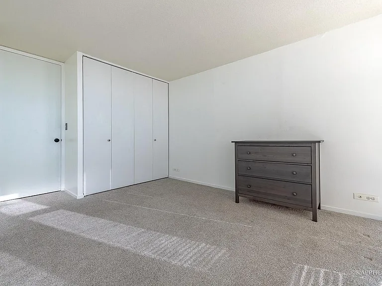 6700 S South Shore Dr #22B — Photo 17