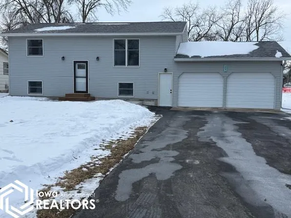 302 8th St S, Dakota City, IA 50529