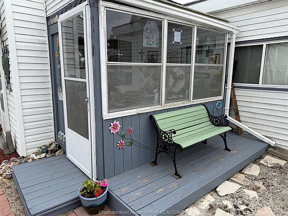 5th image of 655 Duke St
