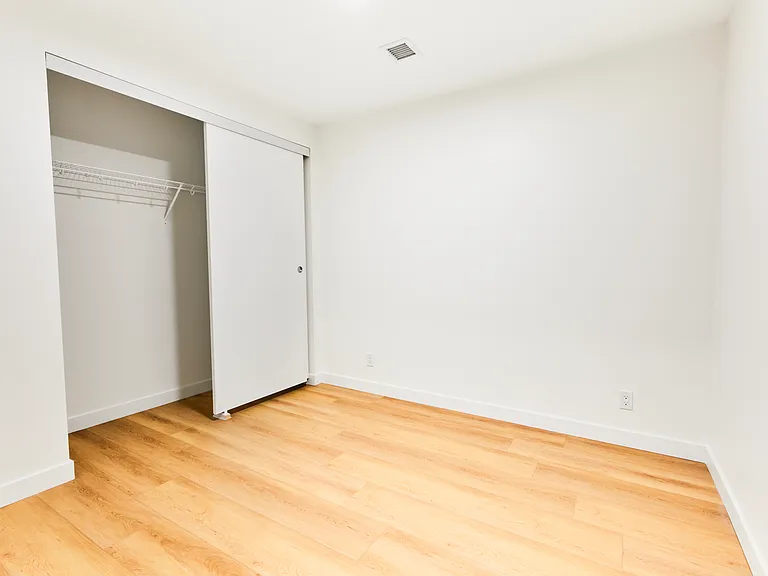 665 8th St SW — Photo 31