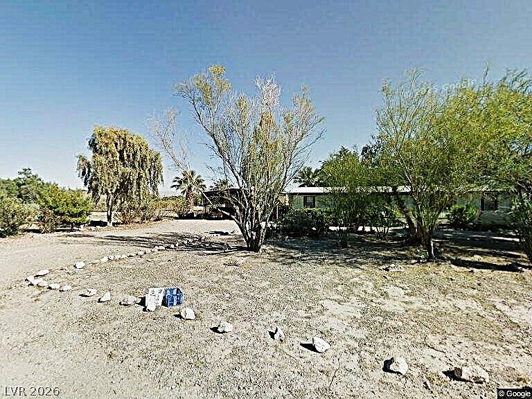1st image of 425 Stevens Ave