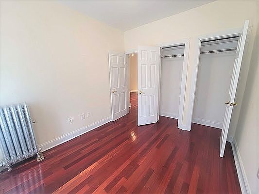 4th image of 406 W 44th St APT 18