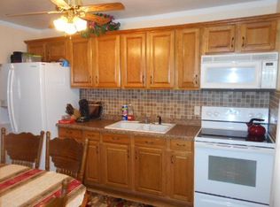 914 Oregon St, Waterloo, IA 50702