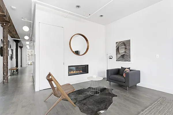 Sold by Compass | media 5