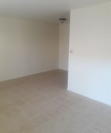 3rd image of 5636 S Kedzie Ave APT 6
