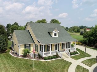 5778 W Boulder Creek Ct, New Palestine, IN 46163