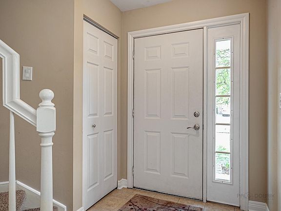 5th image of 361 Denberry Dr