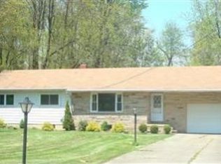 164 Nutwood Dr, Tallmadge, OH
