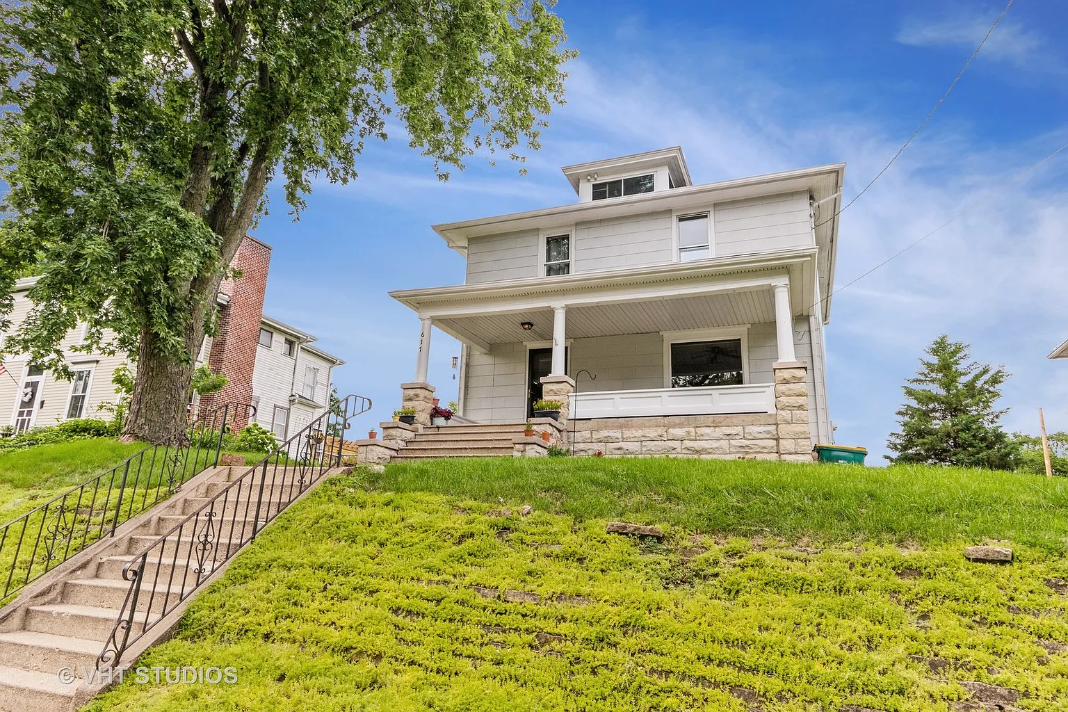 617 Morgan St photo 1