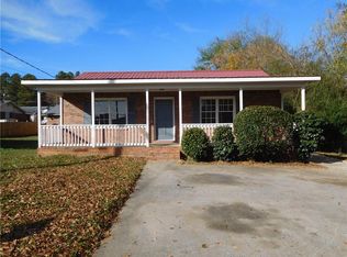 15 Cardinal Ct NW, Cartersville, GA 30121