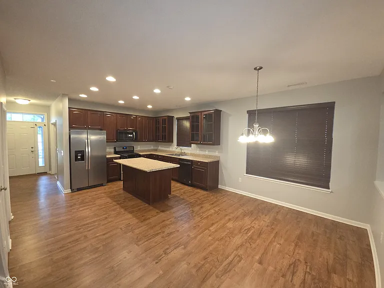 13551 Cuppertino Ln — Photo 6