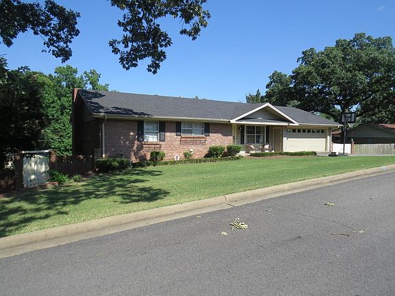4th image of 237 S Beaumont Ave