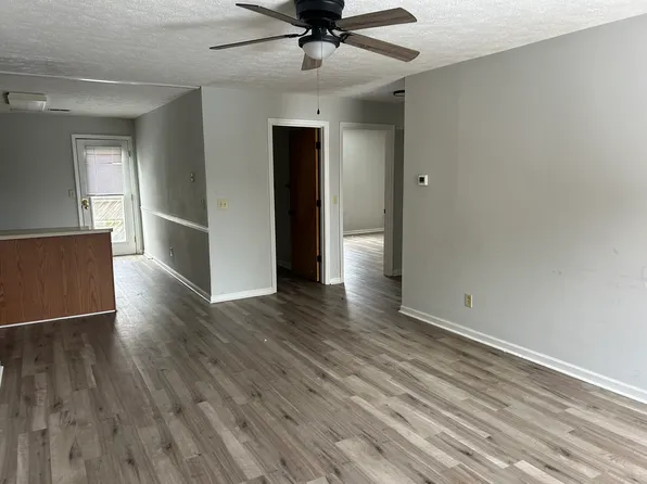 255 Centennial Dr #2D, Frankfort, KY 40601