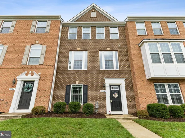 2104 Governors Way, Fredericksburg, VA 22401