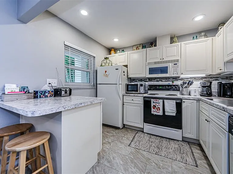 2700 Bayshore Blvd #6104 — Photo 9