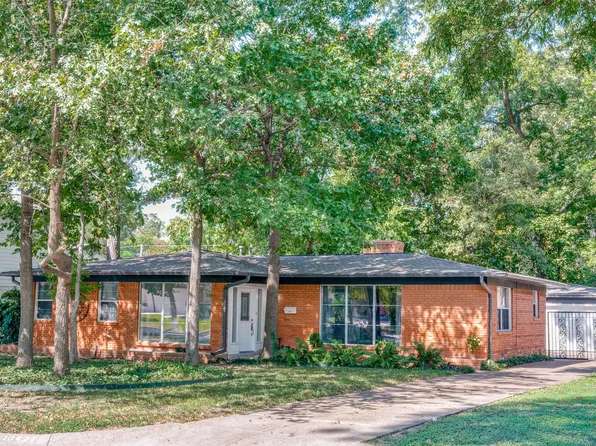 10421 Lake Gardens Dr, Dallas, TX 75218