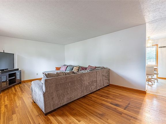 3rd image of 3428 Crab Orchard Ave