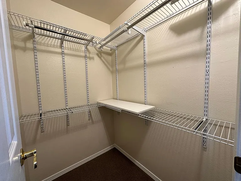 2987 Valarie Cir — Photo 23