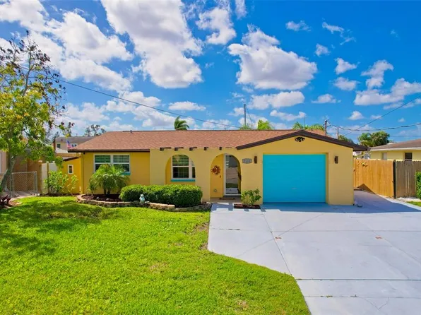 7604 Hatteras Dr, Hudson, FL 34667