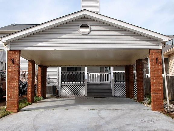 2nd image of 1528 Cambridge Pl