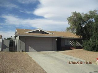 2749 Long Ct, Winchester, NV 89121