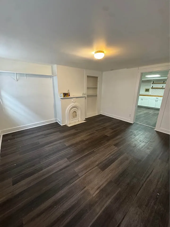 Studio, $1,500 — Photo 1