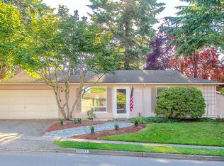 10621 169th Ave NE, Redmond, WA 98052
