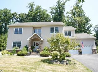 554 Fanny Rd, Boonton, NJ 07005