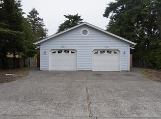 1680 22nd St, Florence, OR 97439