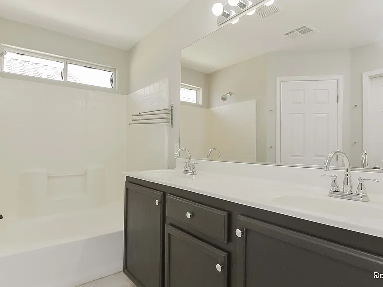 3109 Abbey Ct — Photo 12